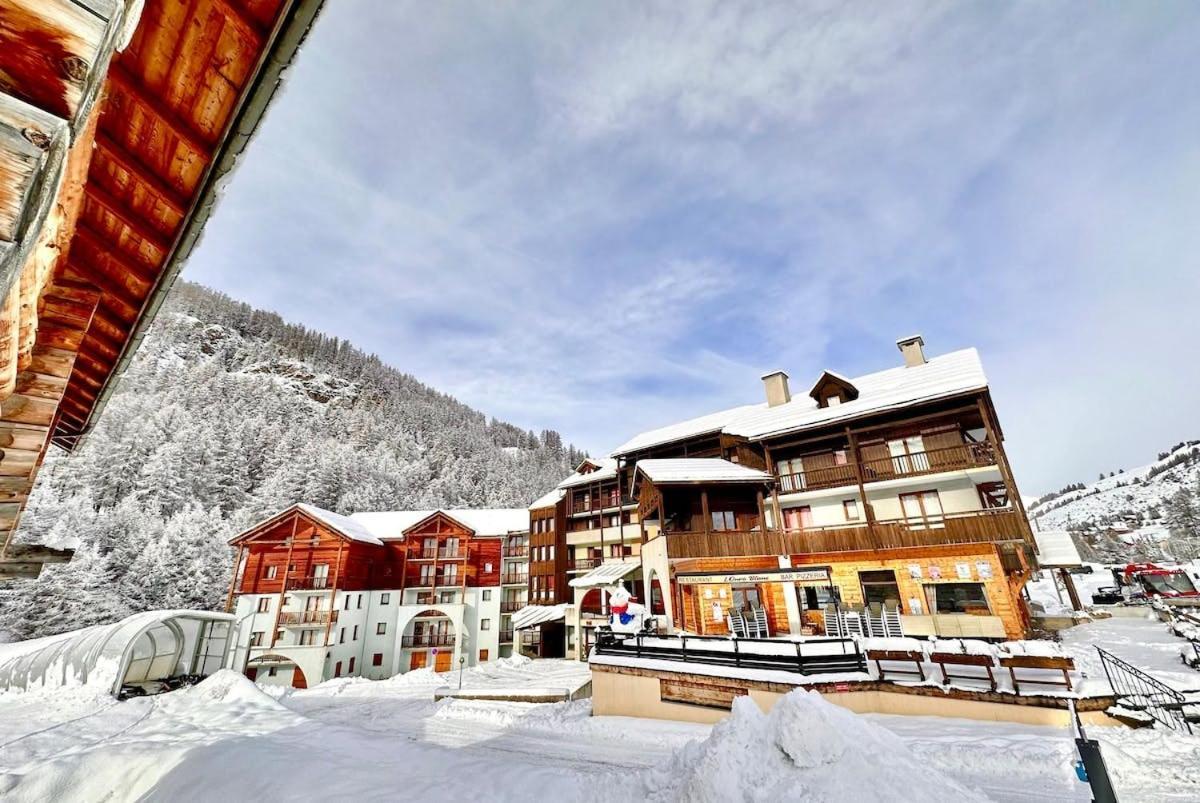 Casa-bois De Pisan At The Foot Of The Slopes *